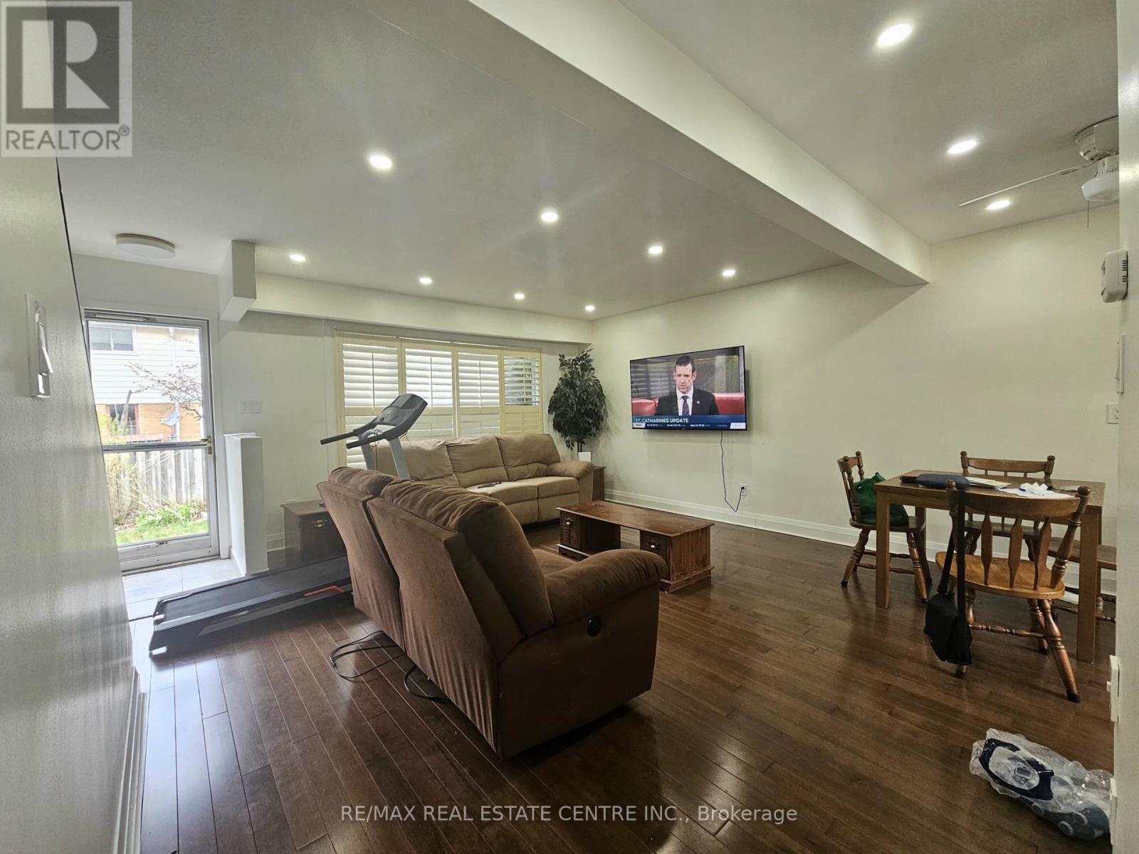 6 - 161 Berkindale Drive, Hamilton, Ontario  L8E 1M6 - Photo 17 - X13026538