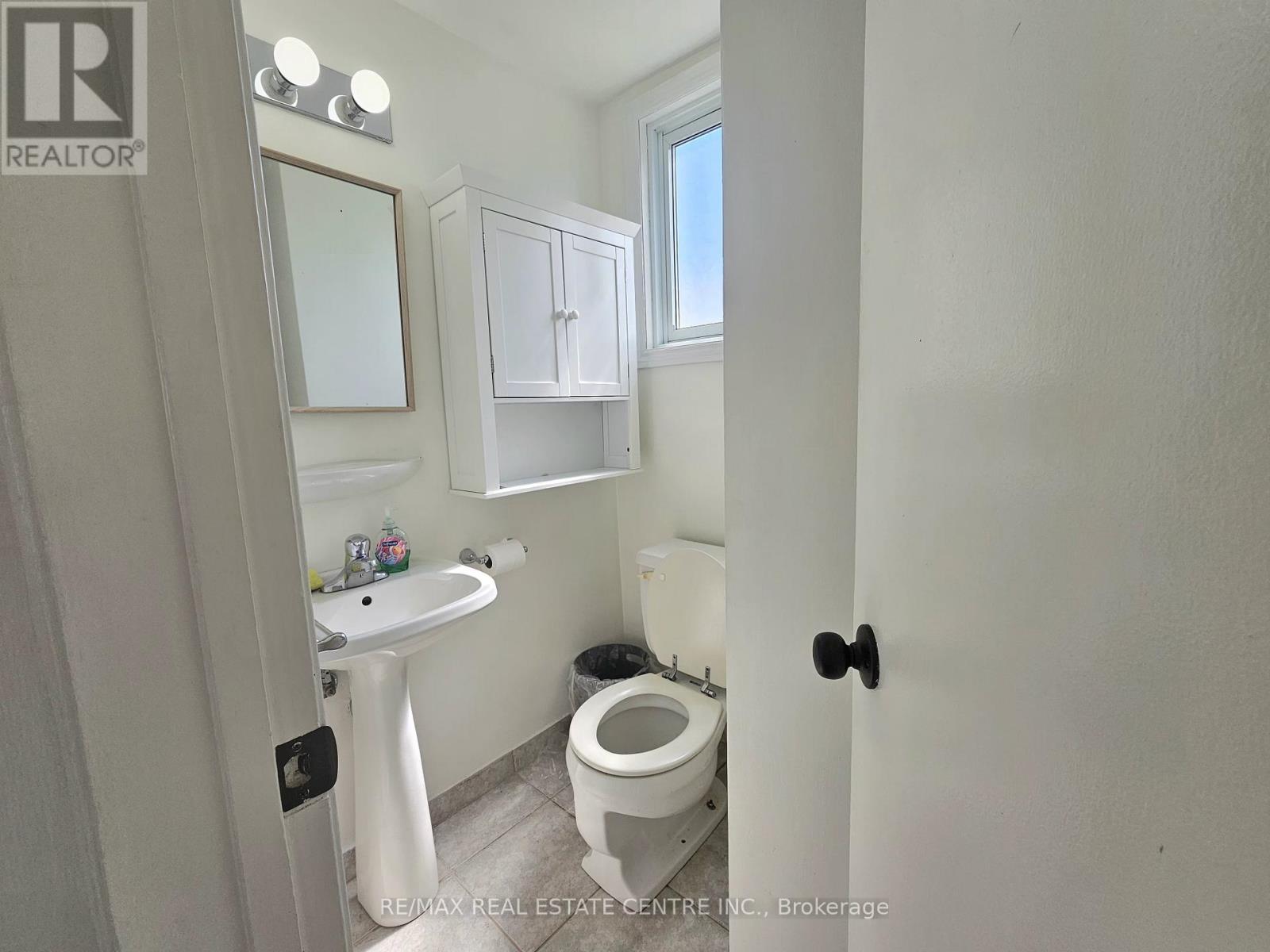 6 - 161 Berkindale Drive, Hamilton, Ontario  L8E 1M6 - Photo 4 - X13026538