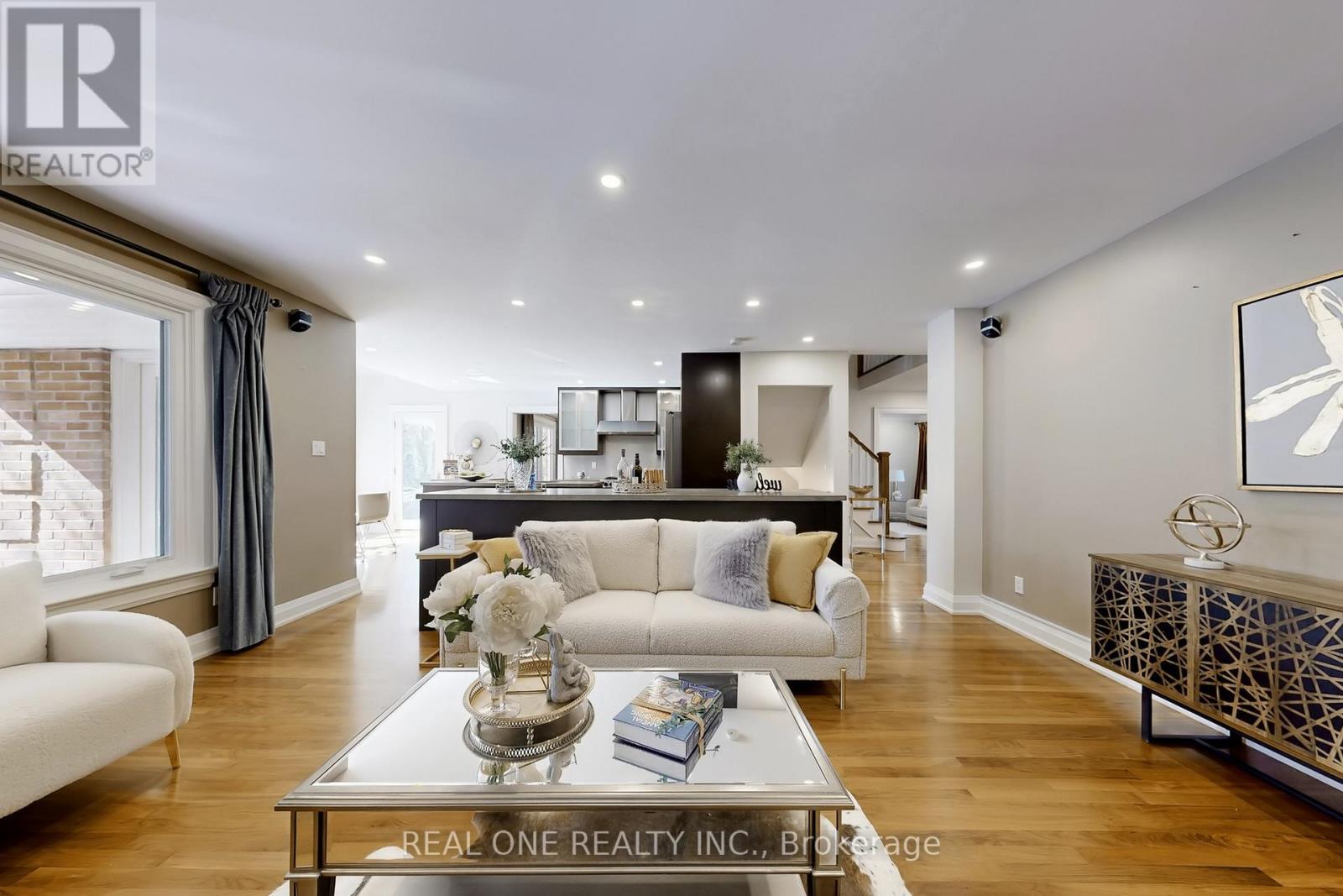 113 Longwater Chase, Markham (Unionville), Ontario  L3R 4A9 - Photo 11 - N13028136