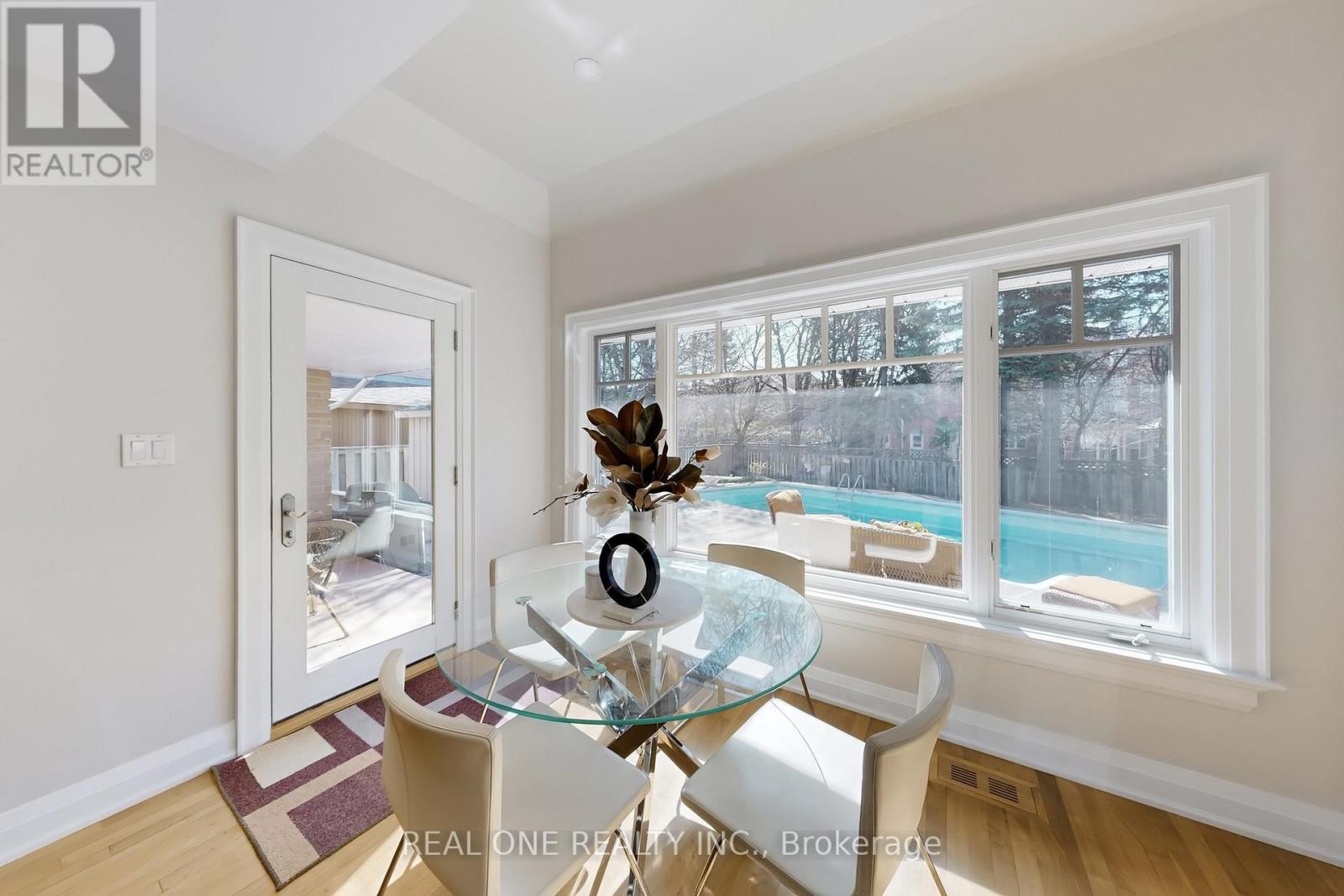 113 Longwater Chase, Markham (Unionville), Ontario  L3R 4A9 - Photo 18 - N13028136