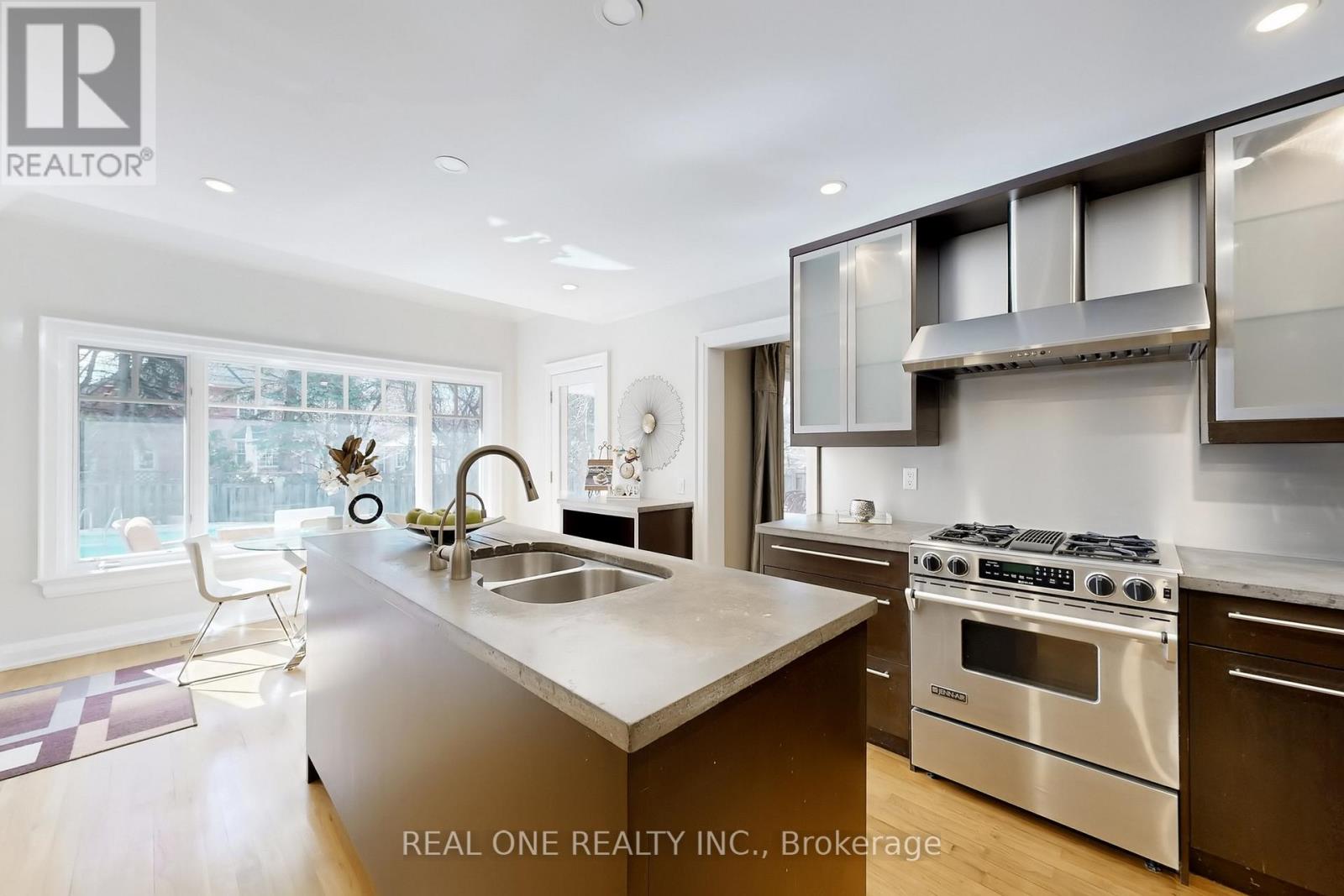 113 Longwater Chase, Markham (Unionville), Ontario  L3R 4A9 - Photo 22 - N13028136