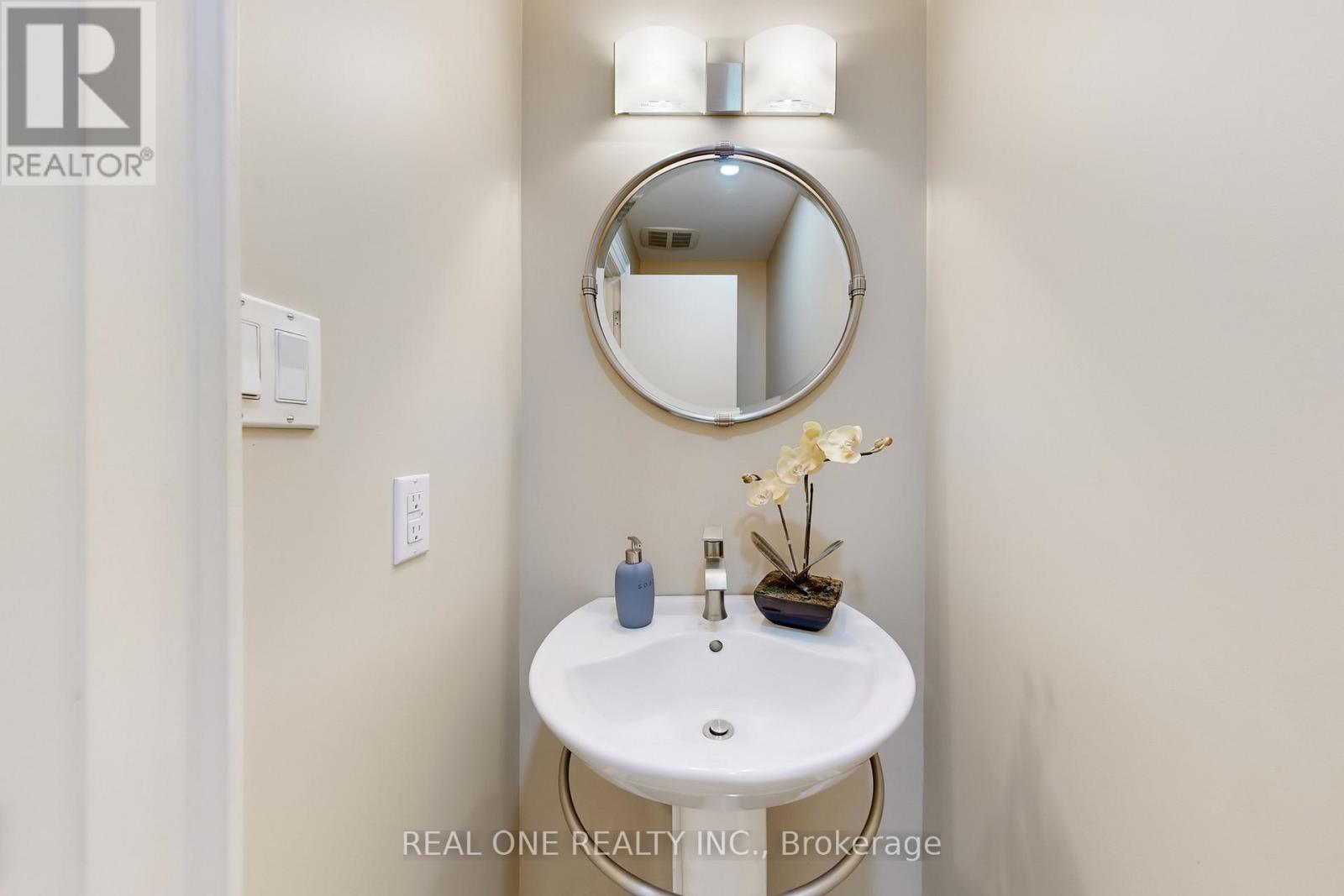 113 Longwater Chase, Markham (Unionville), Ontario  L3R 4A9 - Photo 25 - N13028136