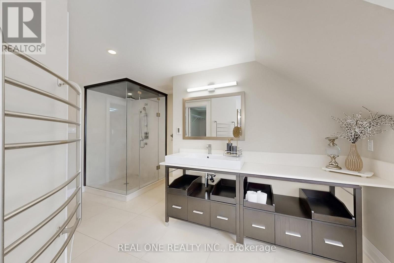 113 Longwater Chase, Markham (Unionville), Ontario  L3R 4A9 - Photo 36 - N13028136