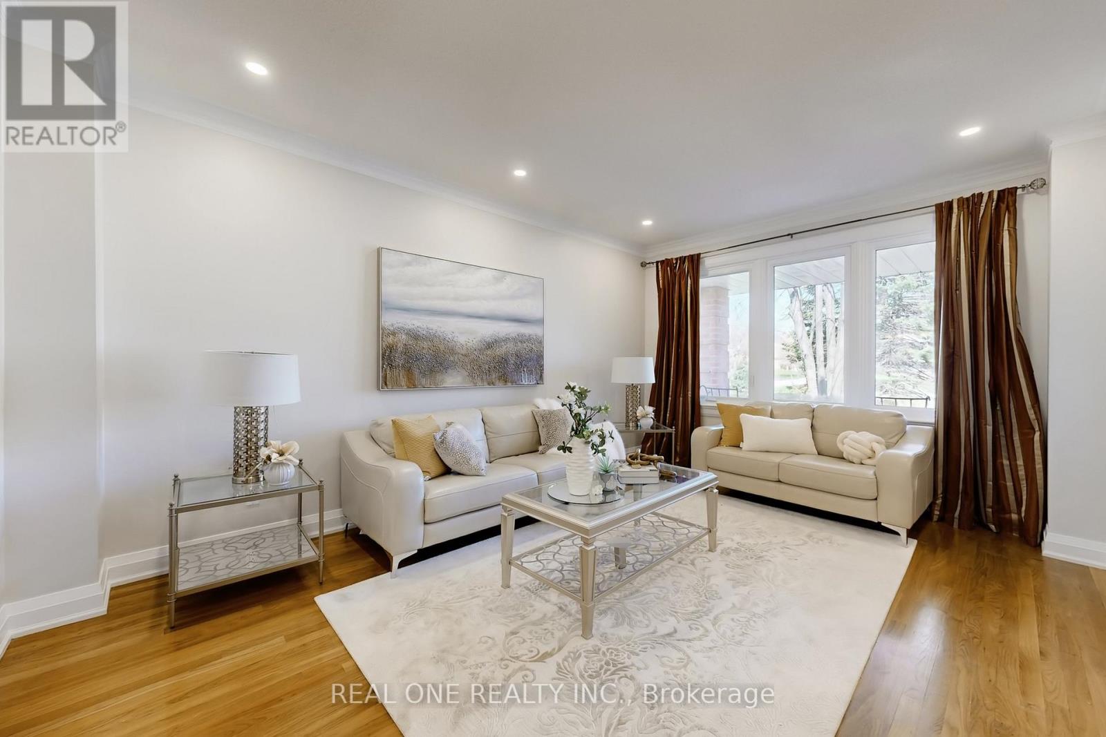 113 Longwater Chase, Markham (Unionville), Ontario  L3R 4A9 - Photo 5 - N13028136