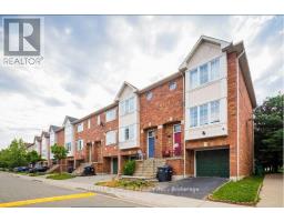 81 - 80 ACORN PLACE, Mississauga, Ontario
