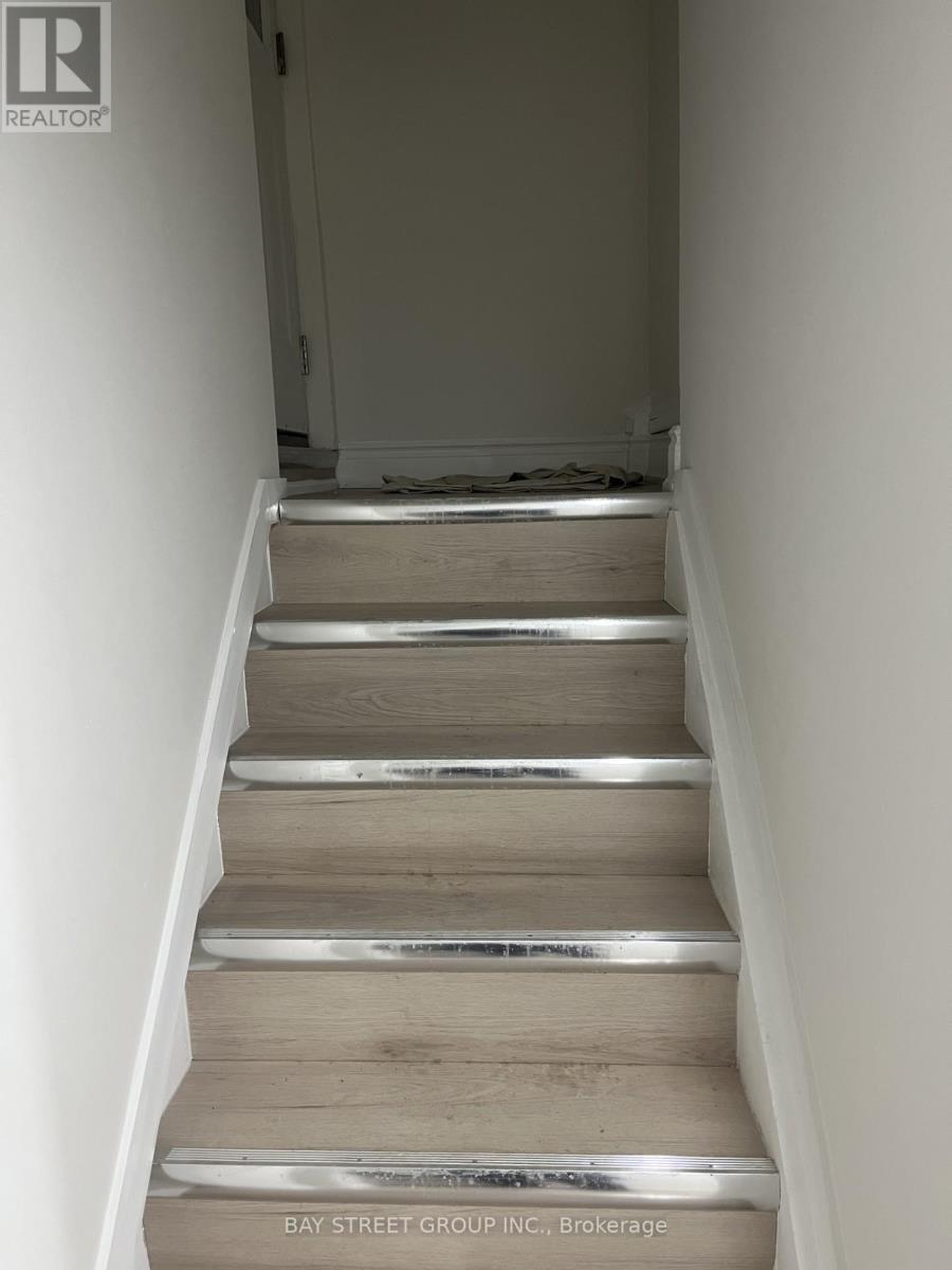 114 Mill (Lower) Street N, Brampton, Ontario  L6X 2N9 - Photo 9 - W13028168