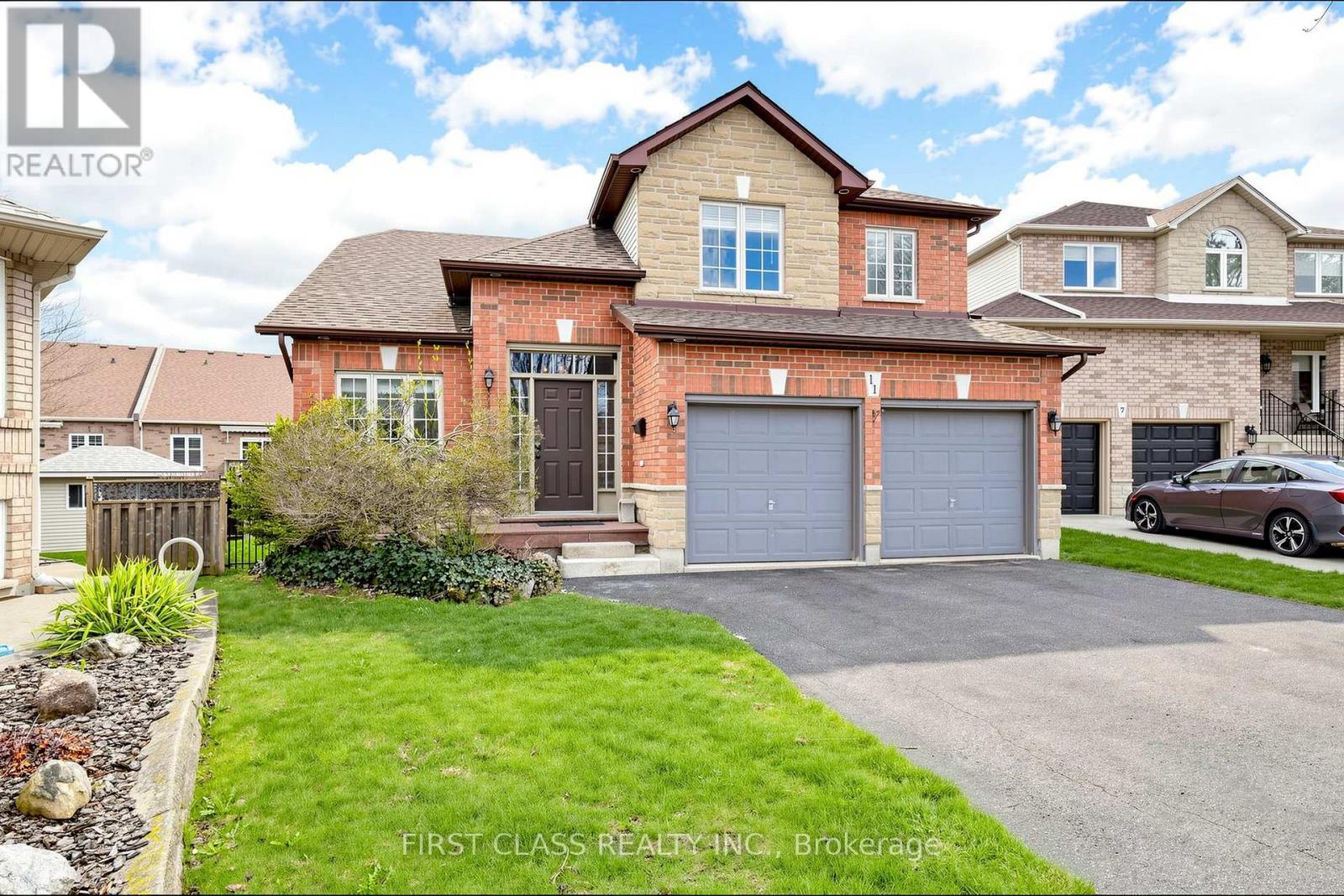 11 DIAMOND COURT, hamilton (mountview), Ontario