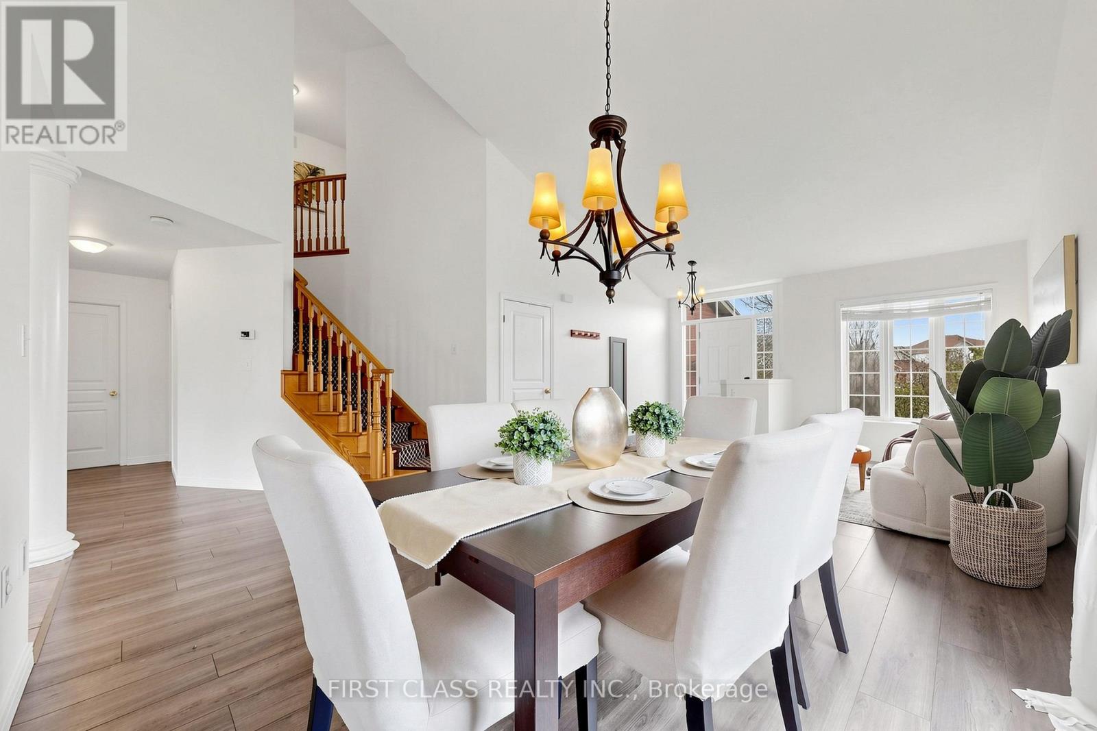 11 Diamond Court, Hamilton, Ontario  L9C 7V5 - Photo 10 - X13028152