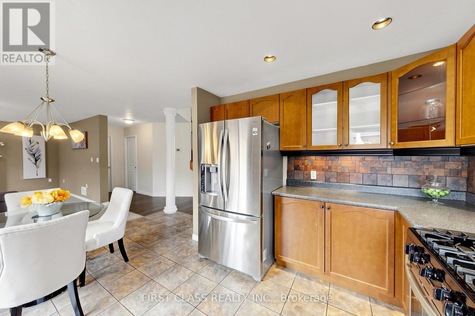 11 Diamond Court, Hamilton, Ontario  L9C 7V5 - Photo 18 - X13028152