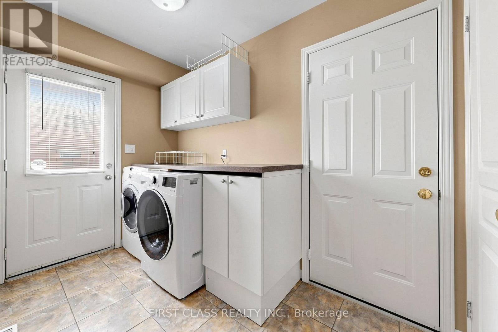 11 Diamond Court, Hamilton, Ontario  L9C 7V5 - Photo 24 - X13028152