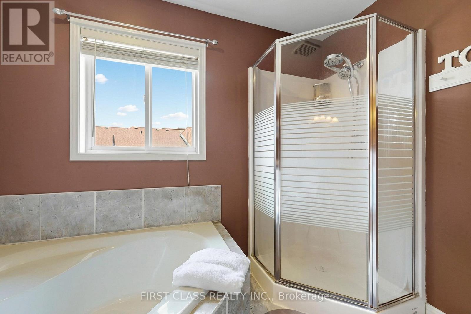 11 Diamond Court, Hamilton, Ontario  L9C 7V5 - Photo 33 - X13028152