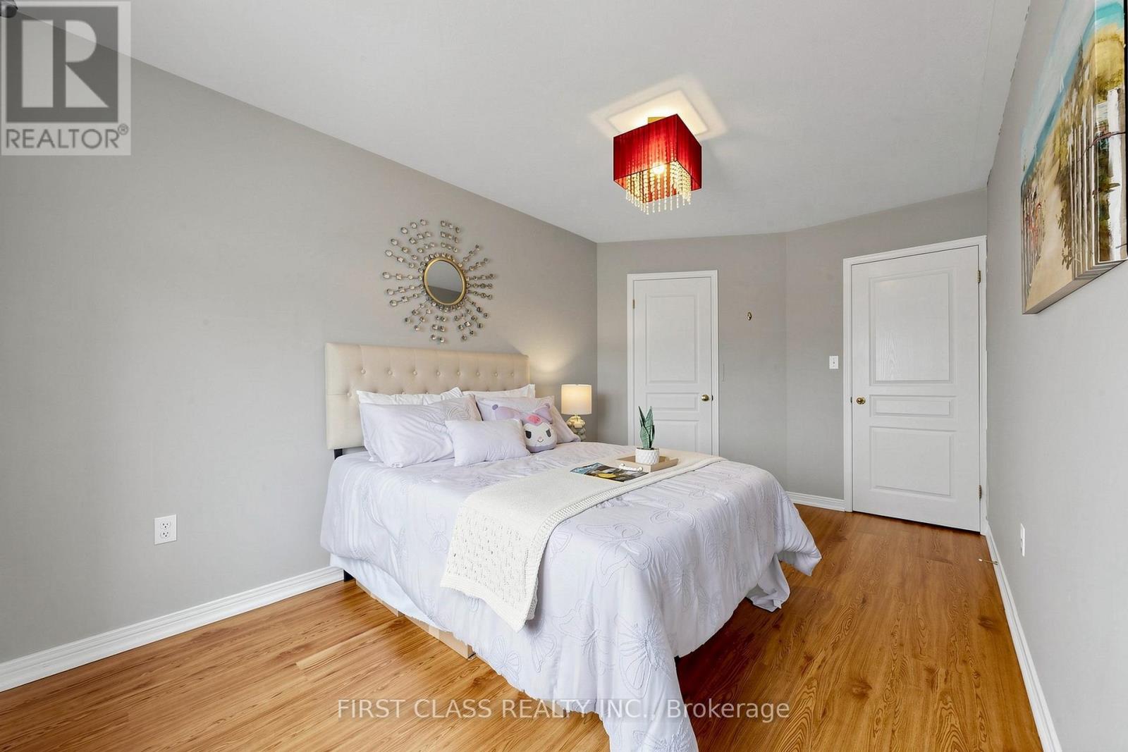 11 Diamond Court, Hamilton, Ontario  L9C 7V5 - Photo 37 - X13028152