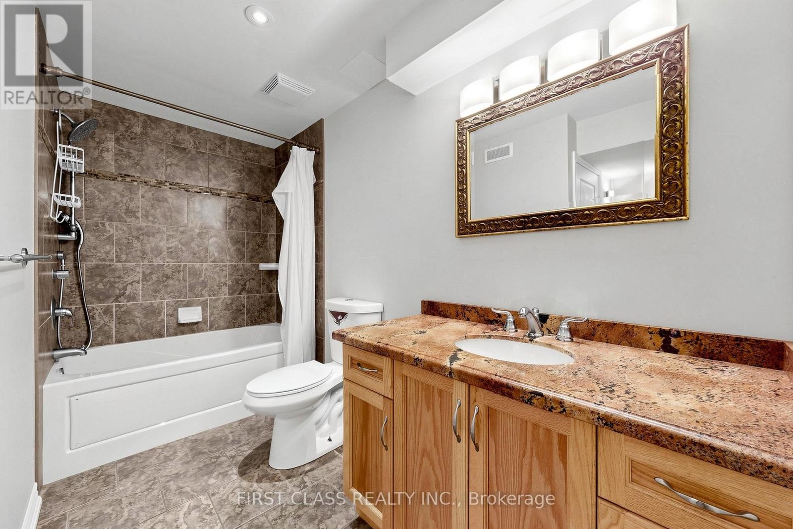 11 Diamond Court, Hamilton, Ontario  L9C 7V5 - Photo 48 - X13028152