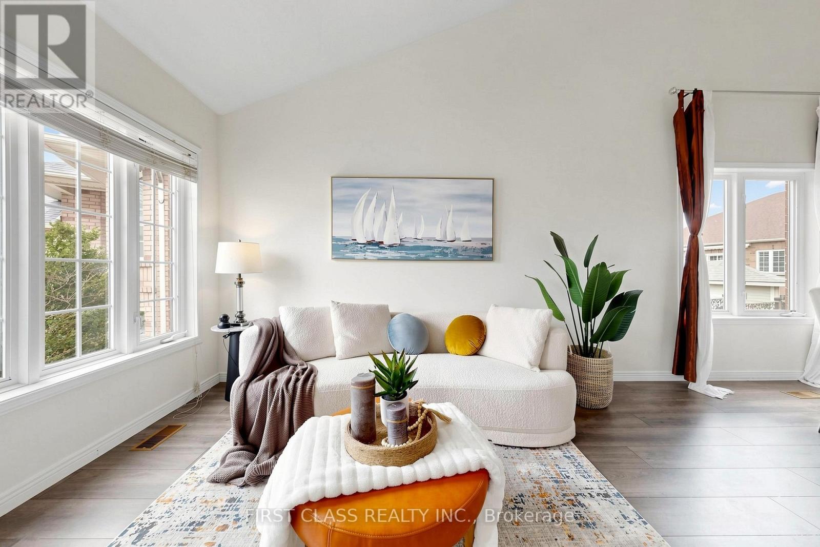 11 Diamond Court, Hamilton, Ontario  L9C 7V5 - Photo 6 - X13028152