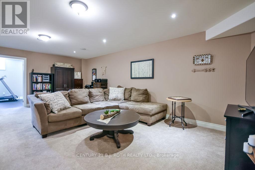 2 Roy Hickling Drive, Springwater, Ontario  L9X 0J2 - Photo 35 - S13027592