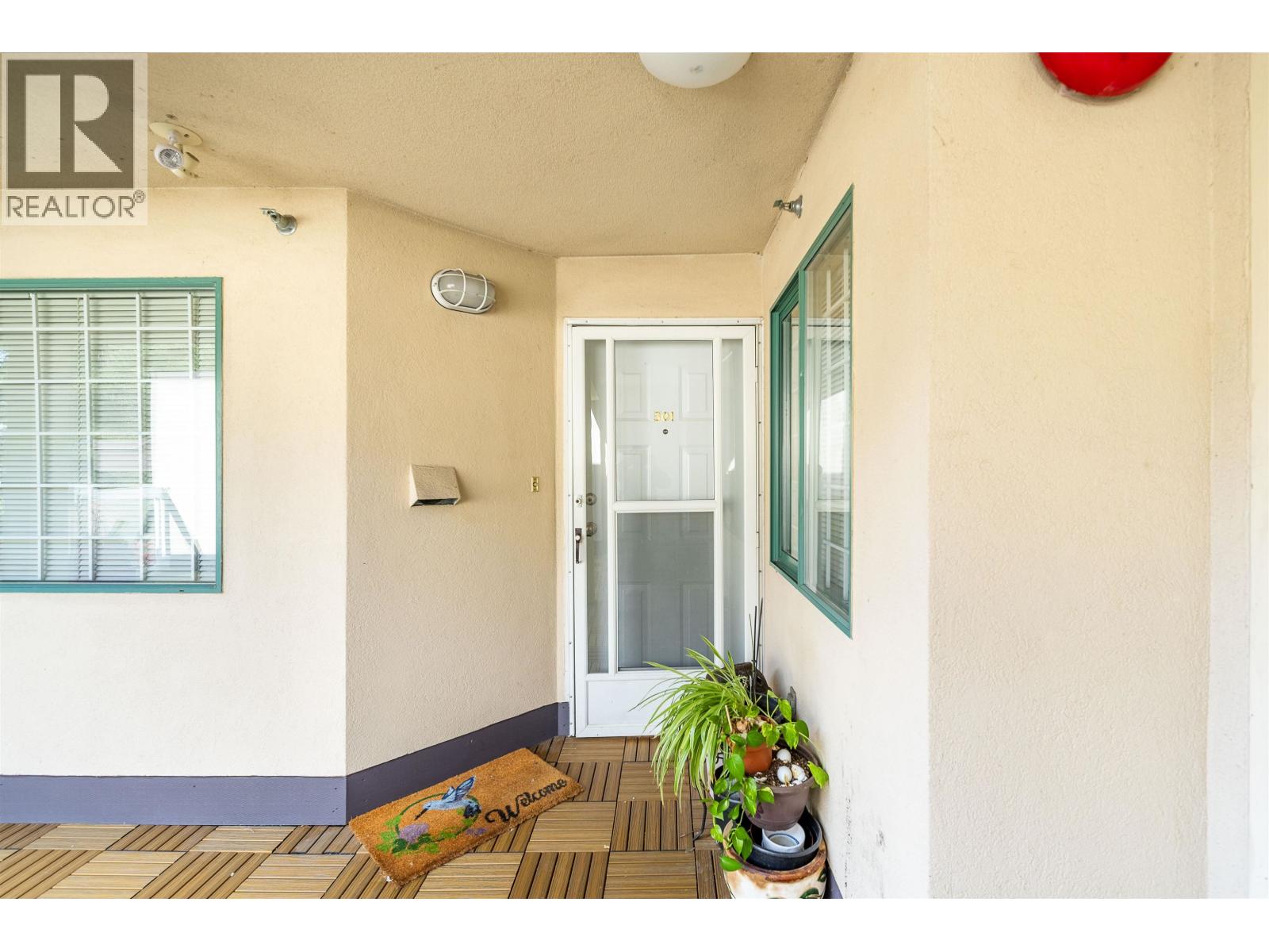 301 2677 E Broadway Street, Vancouver, British Columbia  V5M 1Y6 - Photo 4 - R3113923