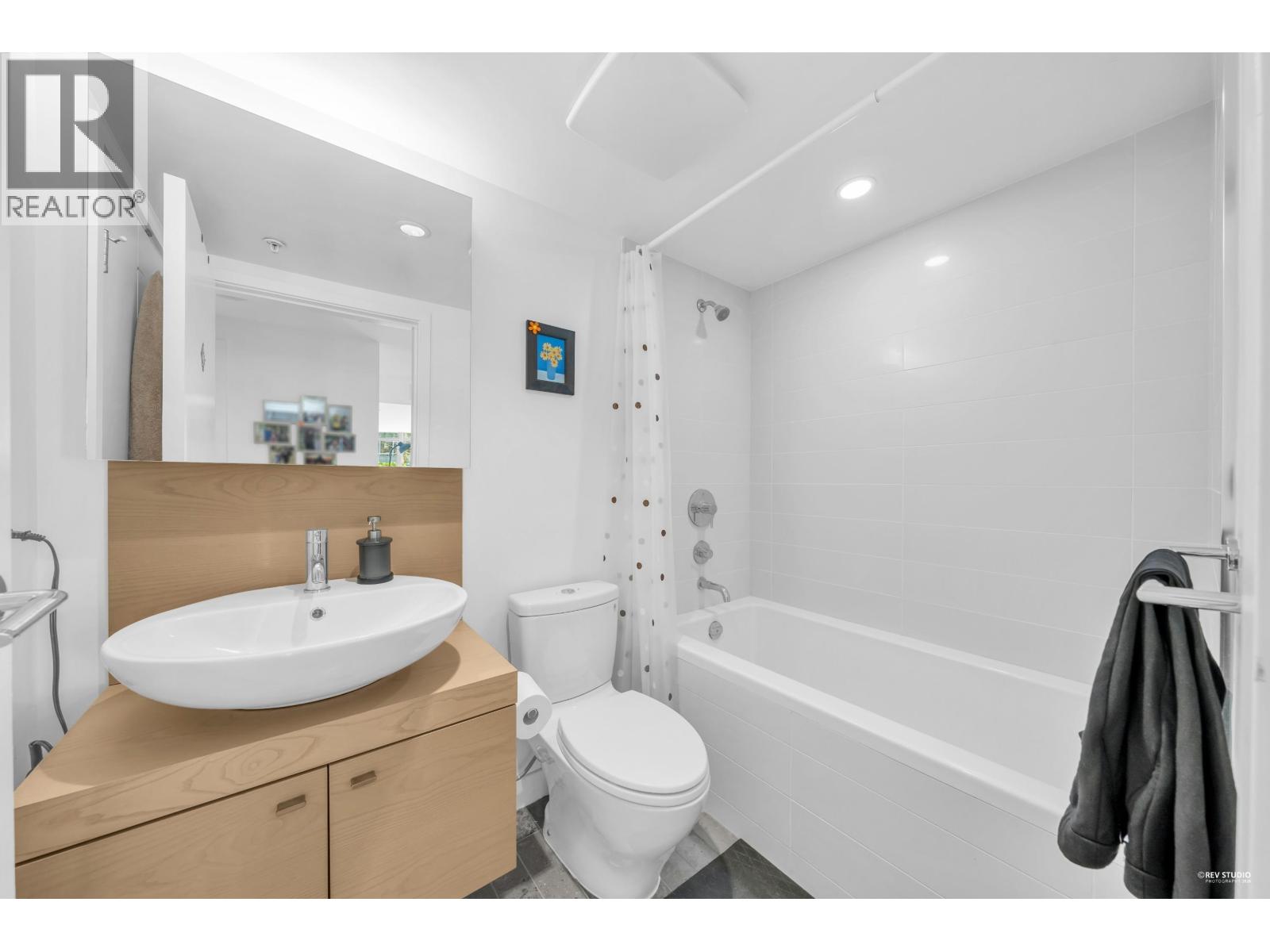 105 5782 Berton Avenue, Vancouver, British Columbia  V6S 0C1 - Photo 23 - R3114446