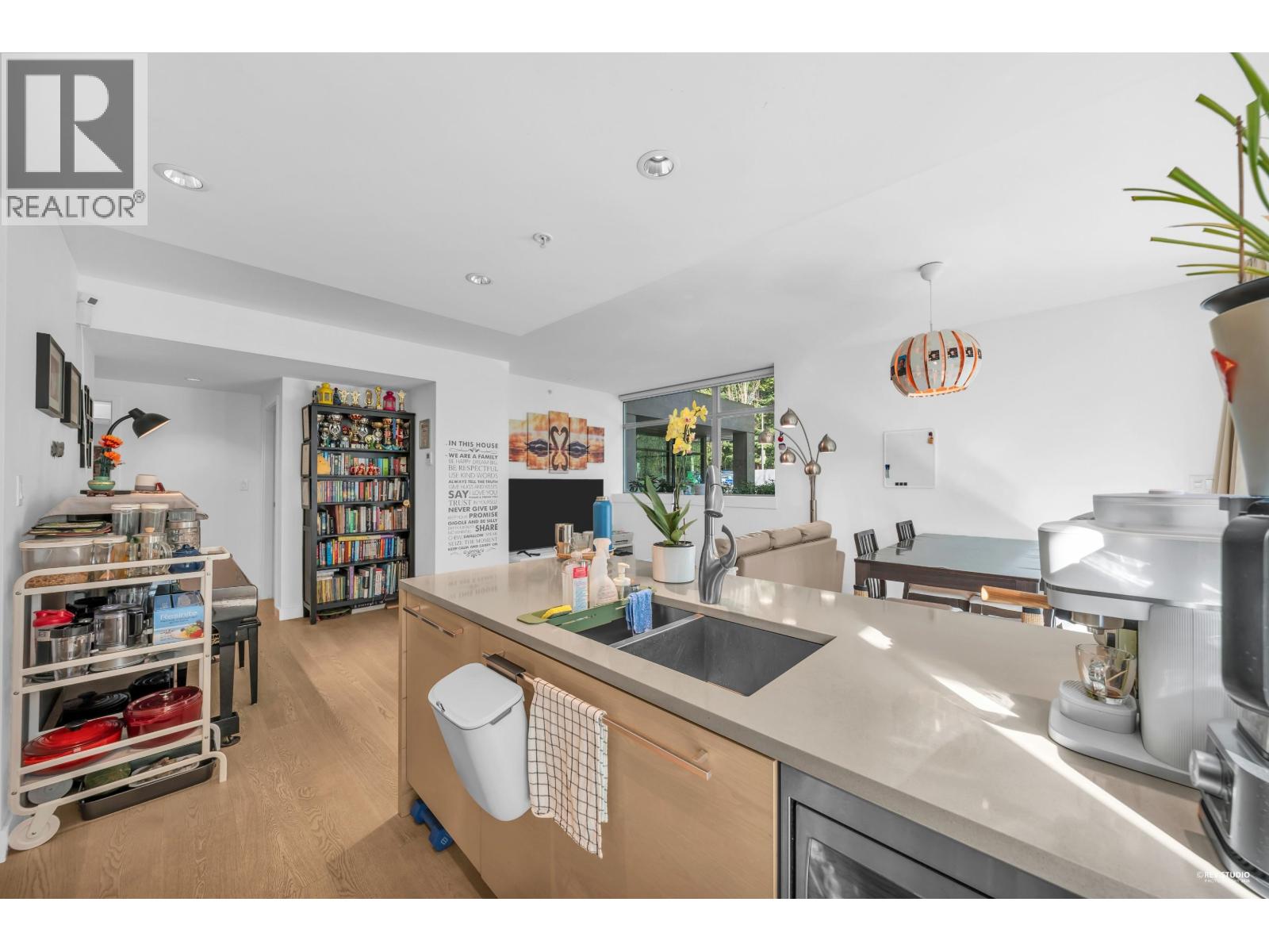 105 5782 Berton Avenue, Vancouver, British Columbia  V6S 0C1 - Photo 13 - R3114446