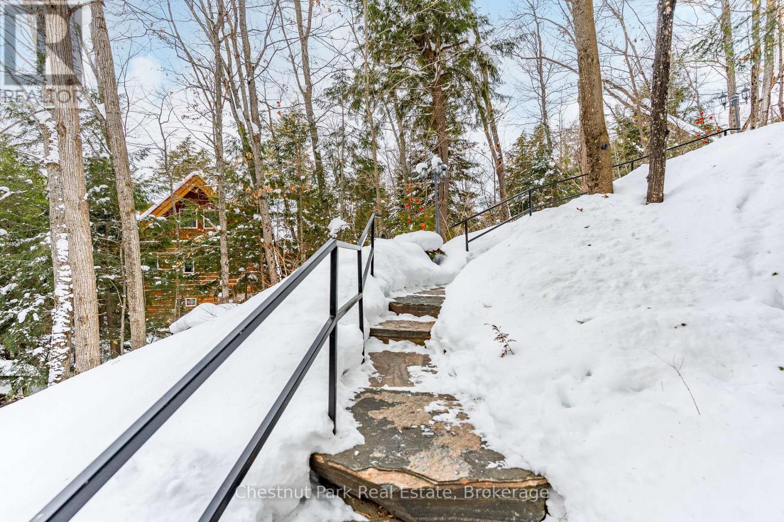 1173 Watts Road, Dysart Et Al, Ontario  K0M 1S0 - Photo 35 - X12780112