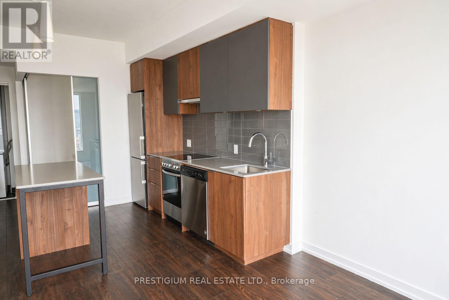 2401 - 203 College Street, Toronto, Ontario  M5T 0C8 - Photo 4 - C13003014