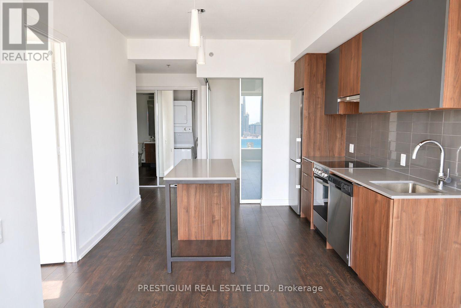 2401 - 203 College Street, Toronto, Ontario  M5T 0C8 - Photo 3 - C13003014