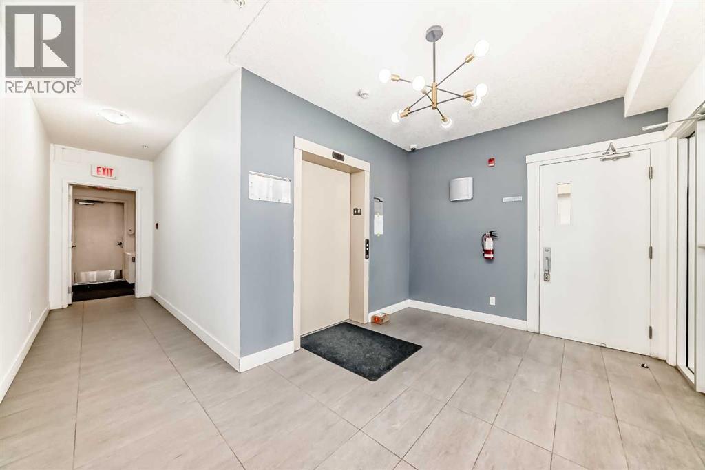 210, 611 Edmonton Trail NE, Calgary, Alberta  T2E 3J3 - Photo 42 - A2303736