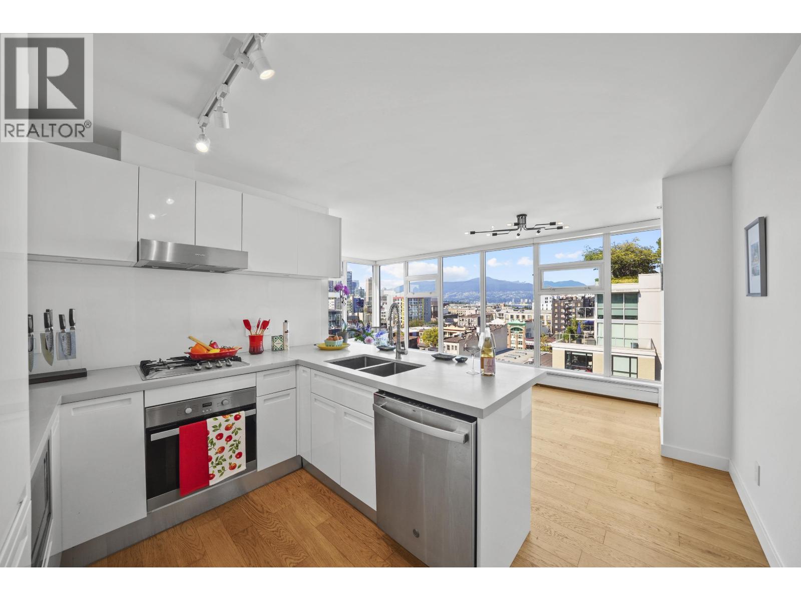 1205 188 Keefer Street, Vancouver, British Columbia  V6A 0E3 - Photo 5 - R3114466