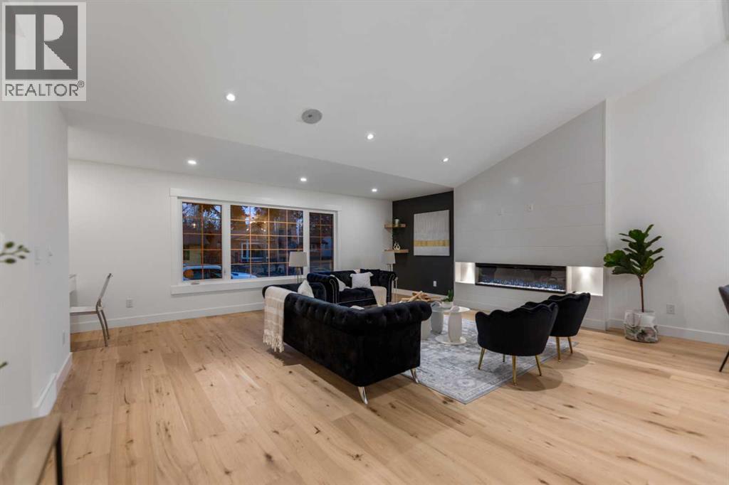 1024 Lake Christina Way Se, Calgary, Alberta  T2J 2R3 - Photo 7 - A2300671