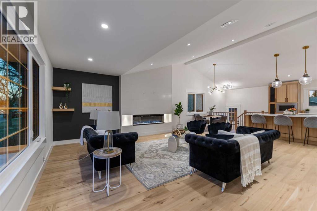 1024 Lake Christina Way Se, Calgary, Alberta  T2J 2R3 - Photo 8 - A2300671