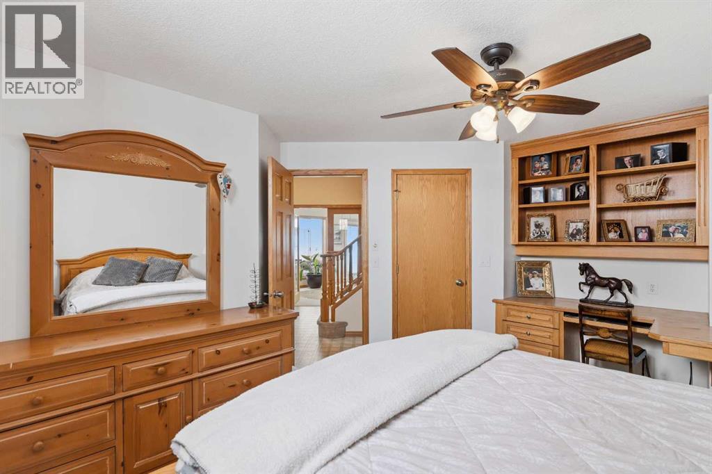 266 Country Lane Drive, Rural Rocky View County, Alberta  T3Z 1J4 - Photo 23 - A2302168