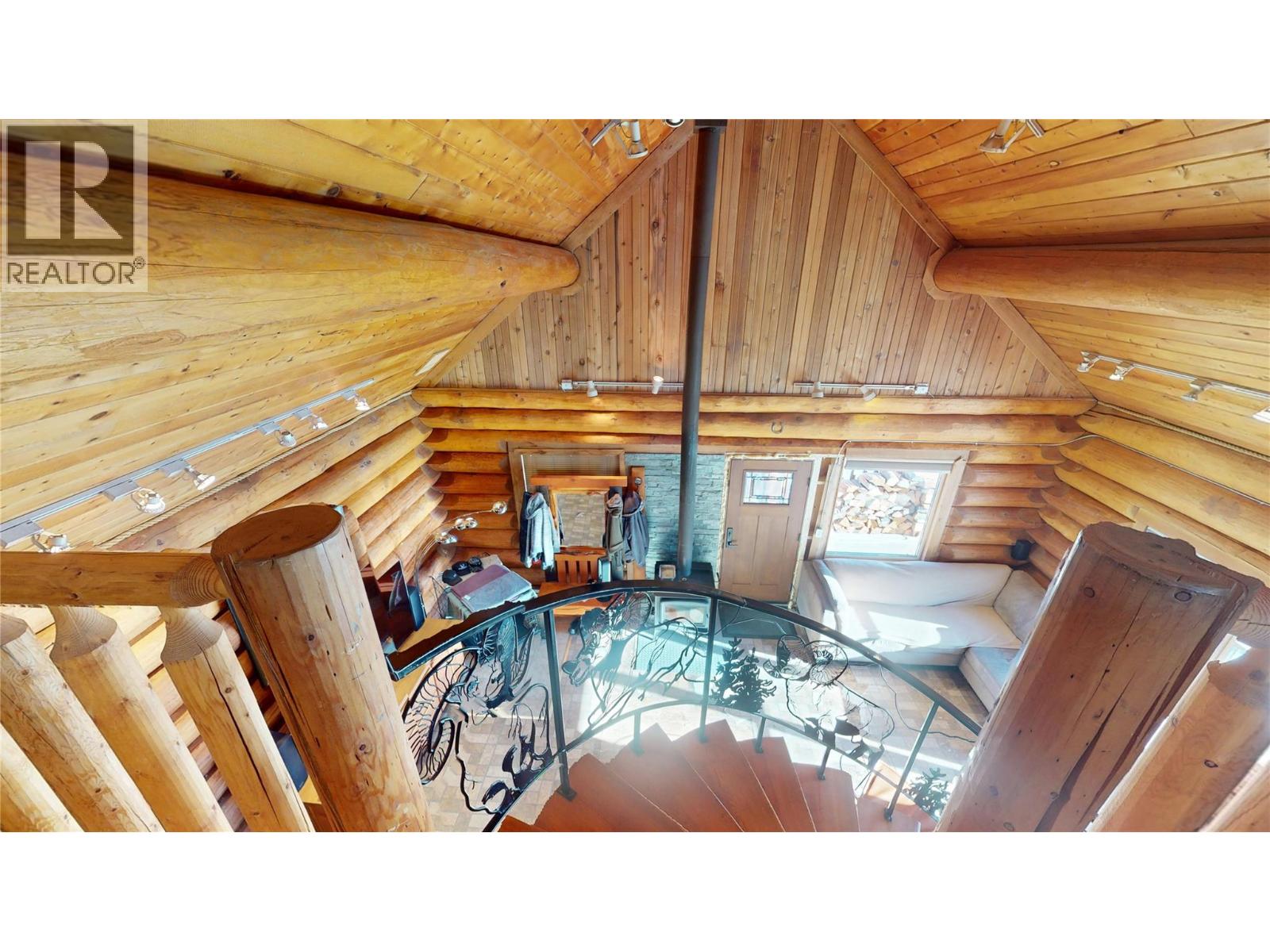 2131 Highway 3 Highway, Fernie, British Columbia  V0B 1M5 - Photo 19 - 10372475