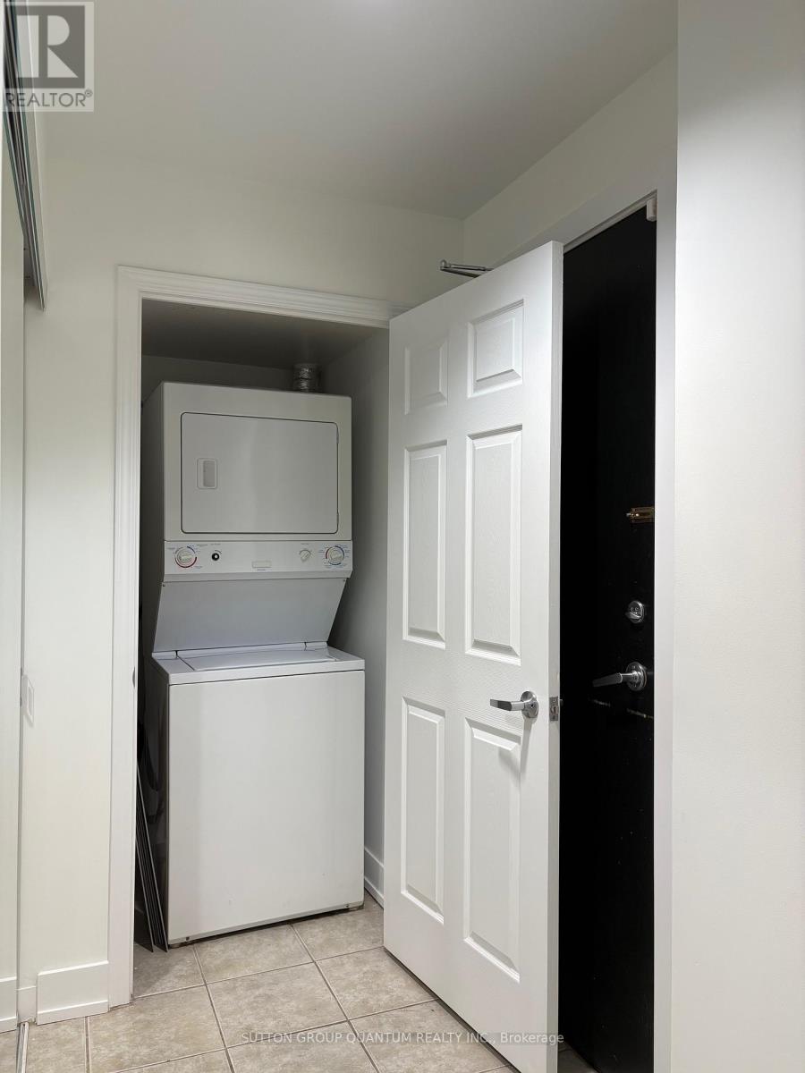 2508 - 388 Prince Of Wales Drive, Mississauga, Ontario  L5B 0A1 - Photo 12 - W13028172