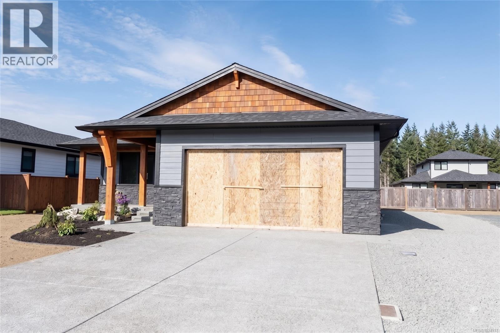 762 Sitka St, Campbell River, British Columbia  V9H 0G4 - Photo 5 - 1024937