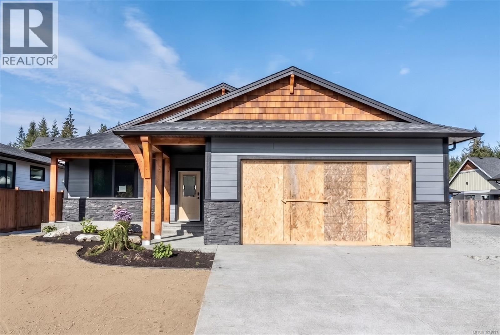 762 Sitka St, Campbell River, British Columbia  V9H 0G4 - Photo 4 - 1024937