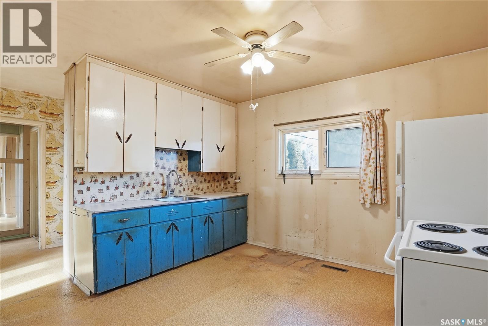 2123 St George Avenue, Saskatoon, Saskatchewan  S7M 0K6 - Photo 13 - SK033563