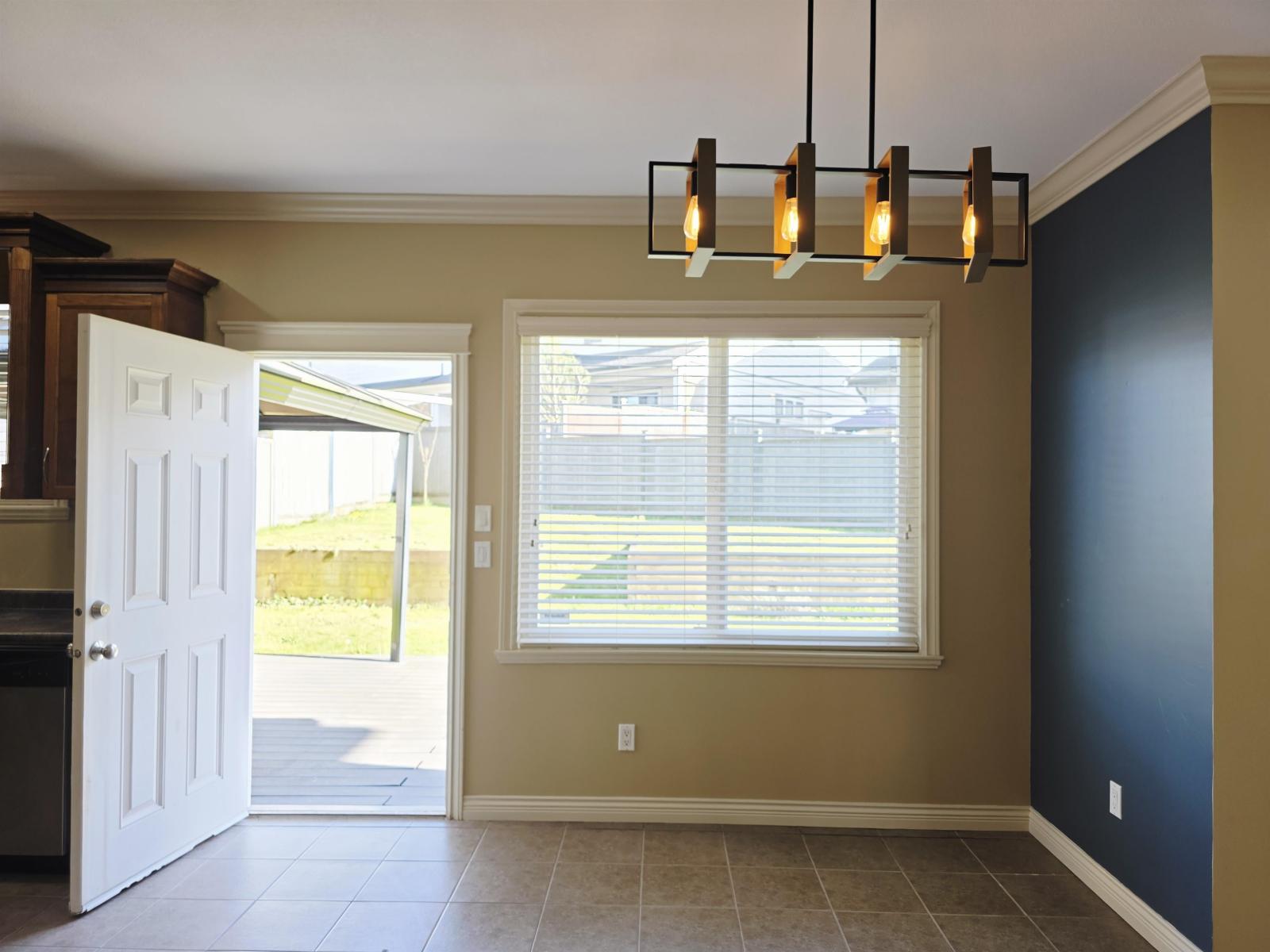 33116 Dalke Avenue, Mission, British Columbia  V2V 0A3 - Photo 15 - R3113203