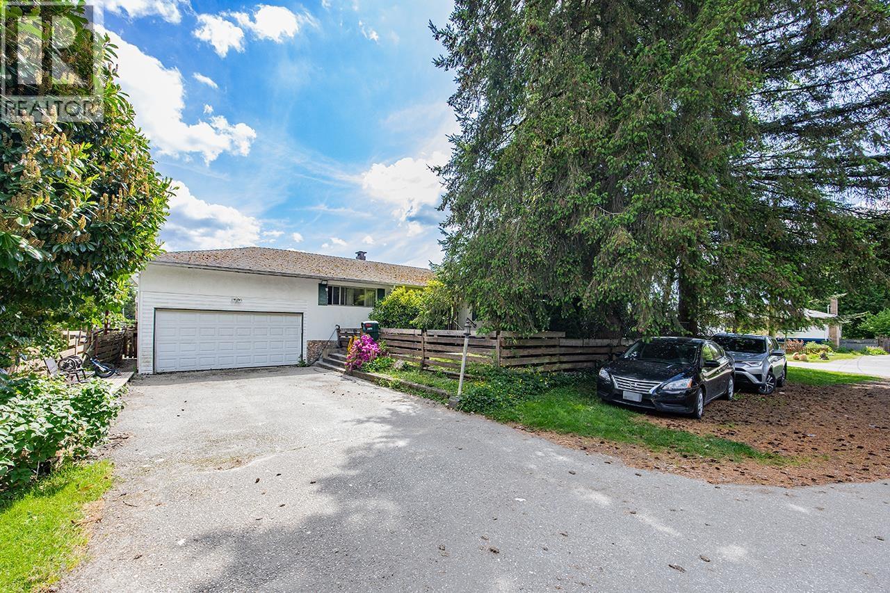 21670 119 AVENUE, Maple Ridge, British Columbia