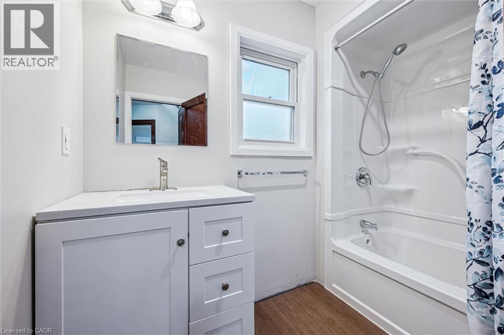 317 Frederick Street, Kitchener, Ontario  N2H 2N8 - Photo 19 - 40814684