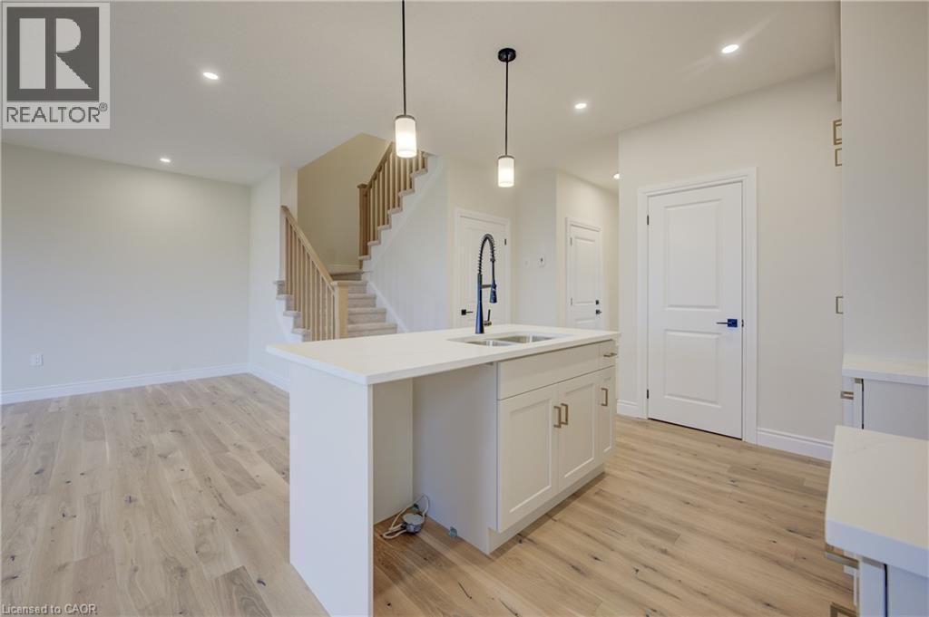 30 Anne Street W, Harriston, Ontario  N0G 1Z0 - Photo 11 - 40817598