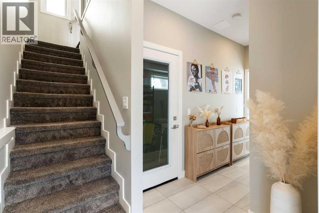 1702 19 Avenue Sw, Calgary, Alberta  T2T 6W6 - Photo 9 - A2299624