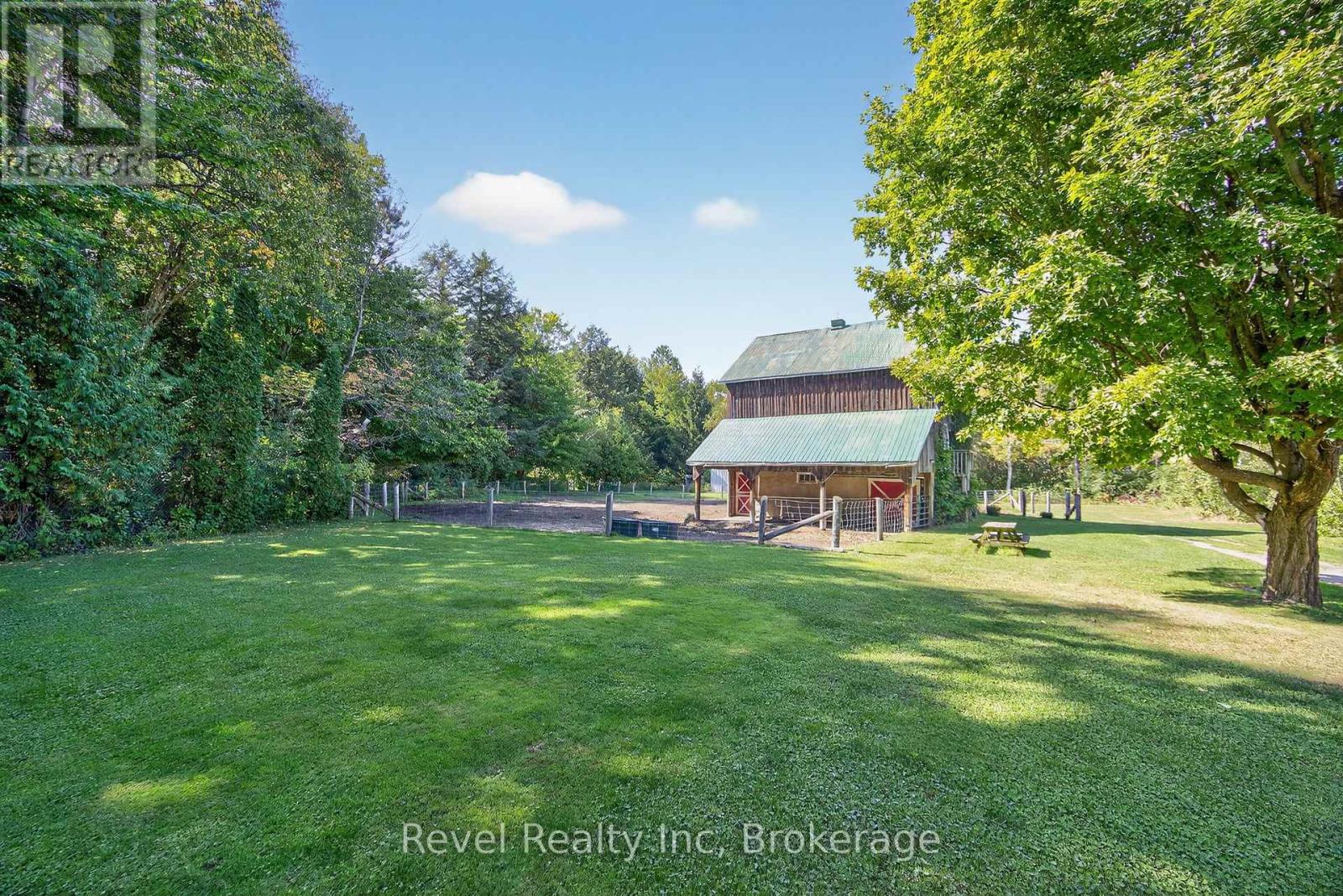 7190 93 Highway, Tiny, Ontario  L0K 2E1 - Photo 30 - S12772826