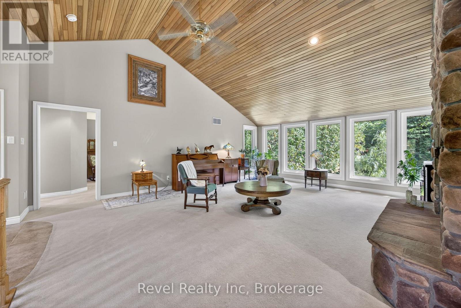 7190 93 Highway, Tiny, Ontario  L0K 2E1 - Photo 8 - S12772826