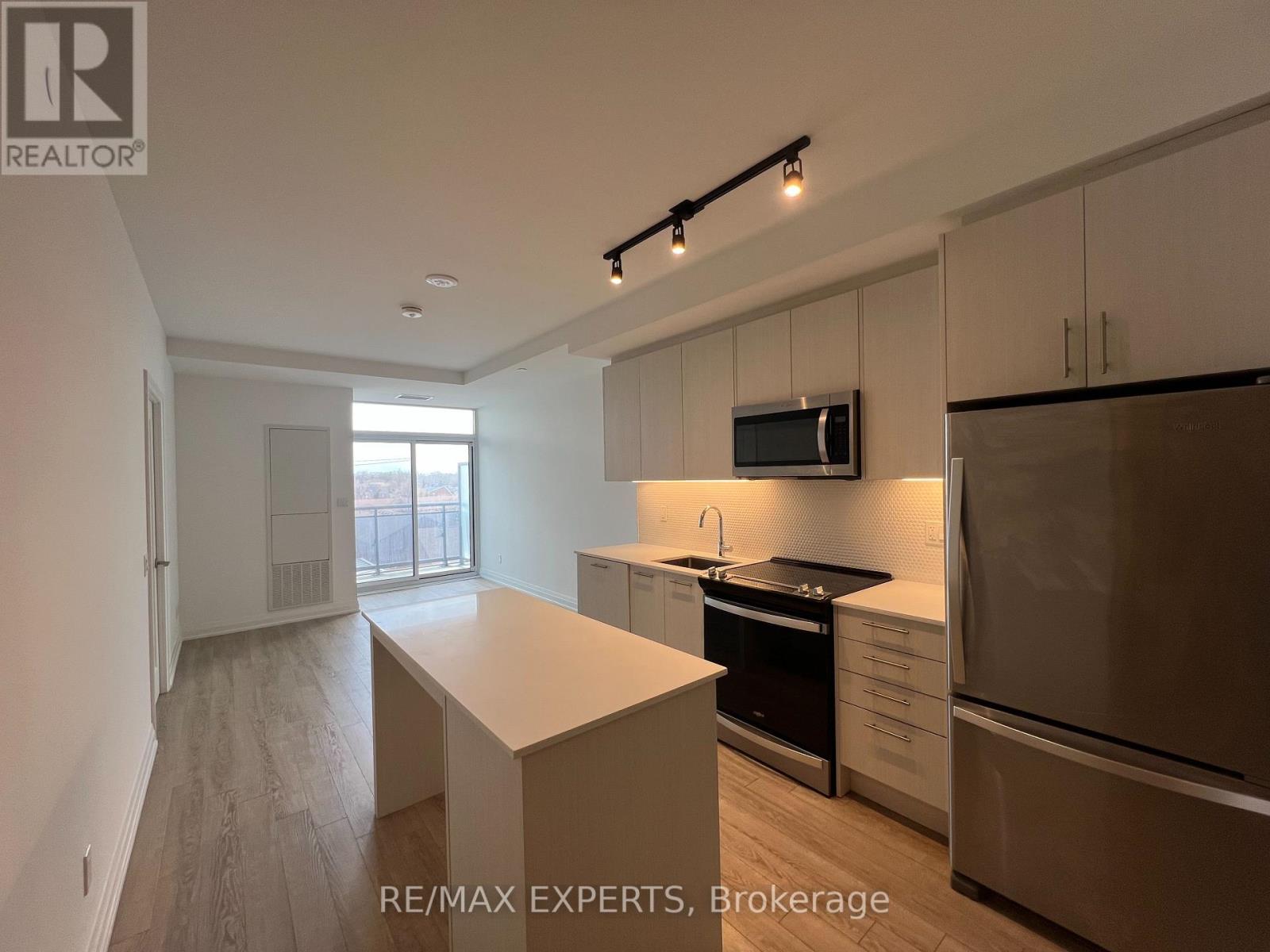 413 - 286 MAIN STREET, Toronto, Ontario