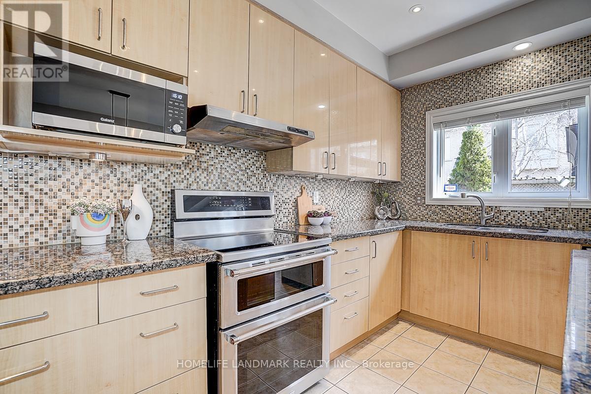 2455 Felhaber Crescent, Oakville, Ontario  L6H 7N8 - Photo 20 - W13027740