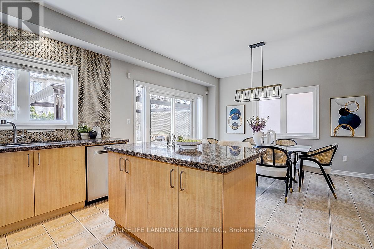 2455 Felhaber Crescent, Oakville, Ontario  L6H 7N8 - Photo 21 - W13027740