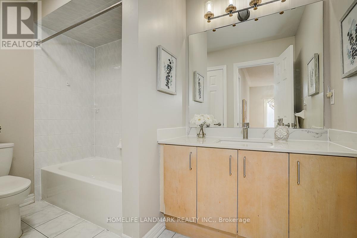 2455 Felhaber Crescent, Oakville, Ontario  L6H 7N8 - Photo 31 - W13027740