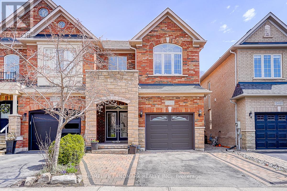 2455 FELHABER CRESCENT, Oakville, Ontario