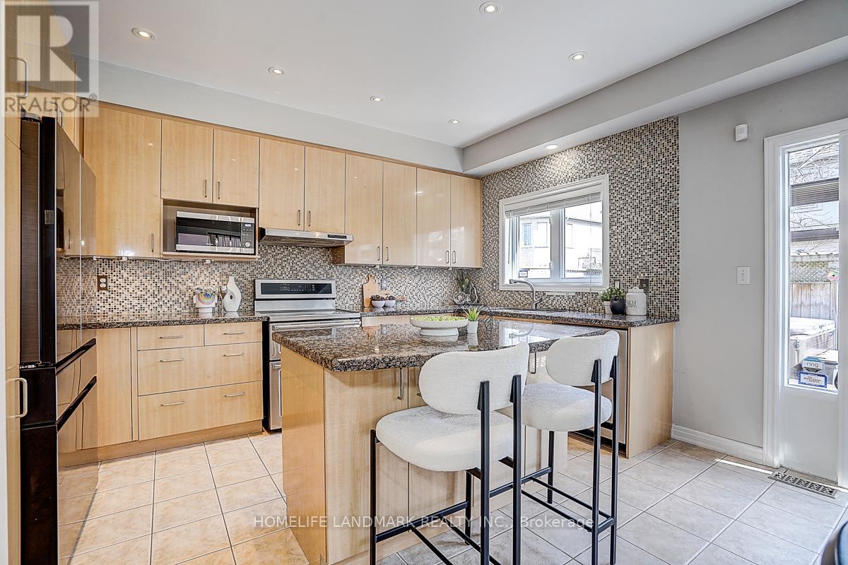 2455 Felhaber Crescent, Oakville, Ontario  L6H 7N8 - Photo 19 - W13027740