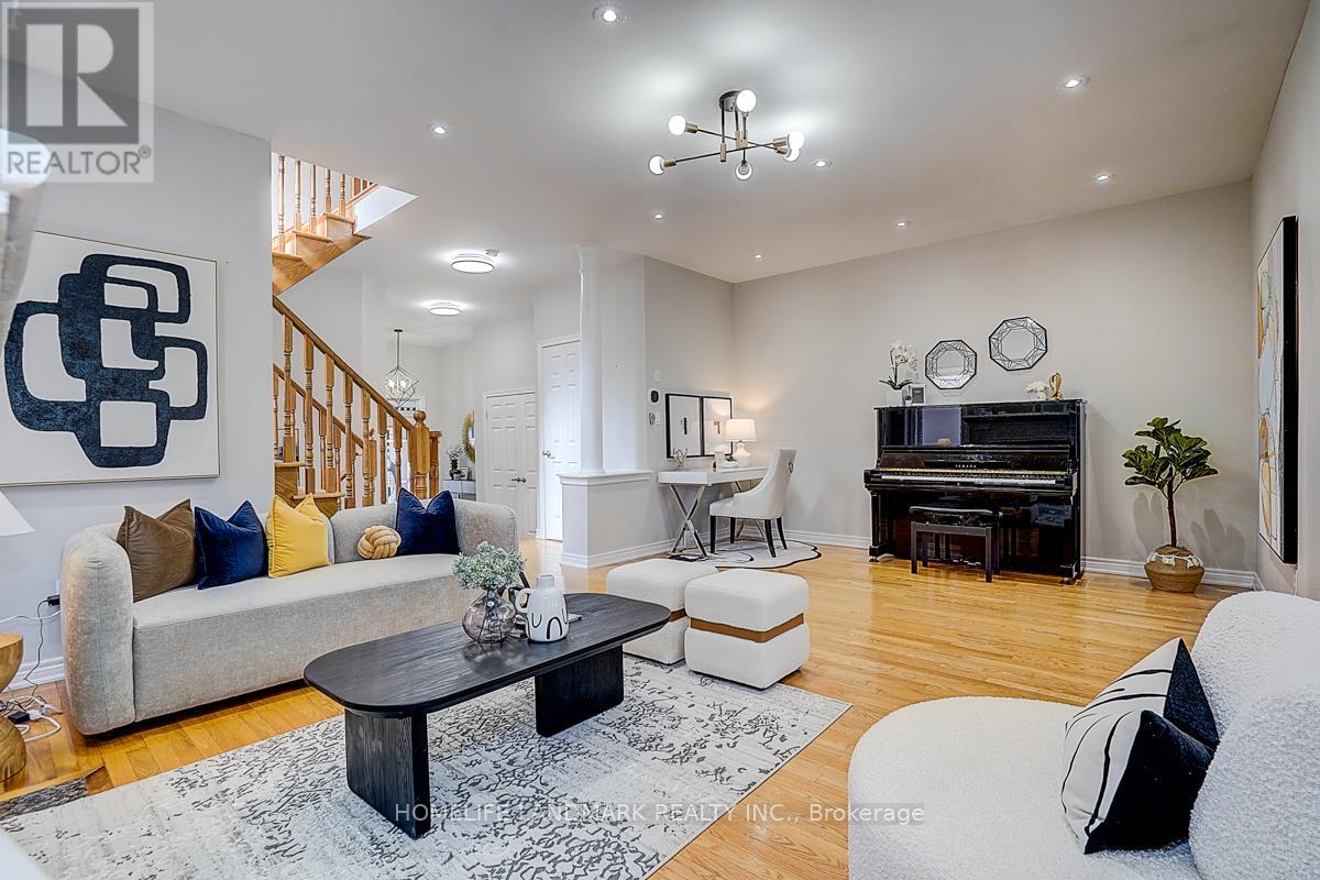 2455 Felhaber Crescent, Oakville, Ontario  L6H 7N8 - Photo 13 - W13027740