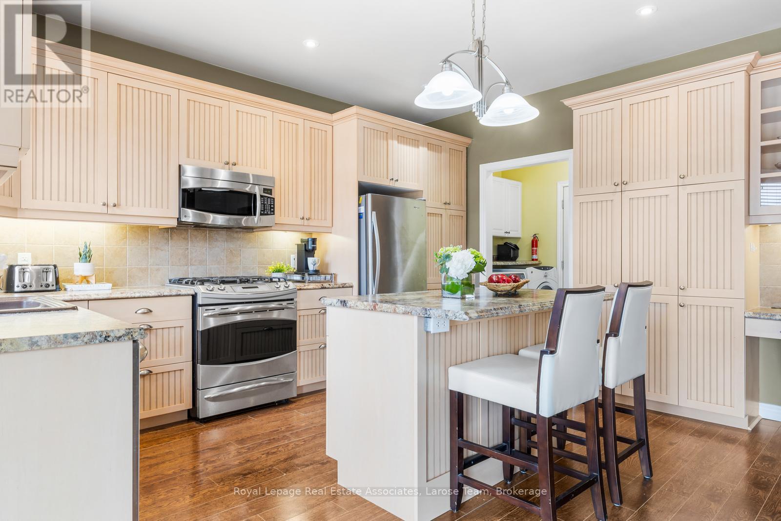 5484 Attema Crescent, West Lincoln, Ontario  L0R 1Y0 - Photo 17 - X12896822